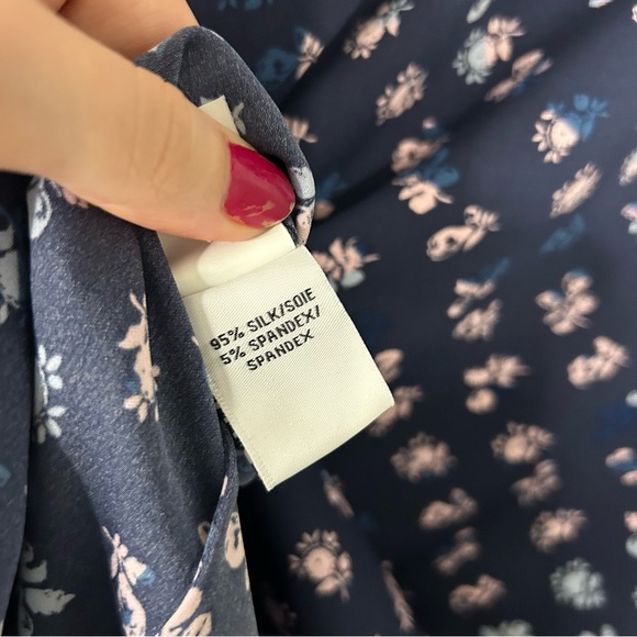 Diane Von Furstenberg Navy Blue Meadow Floral Print Silk Mini Dress - Picture 8 of 8